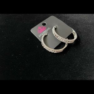 Paparazzi Accessories.